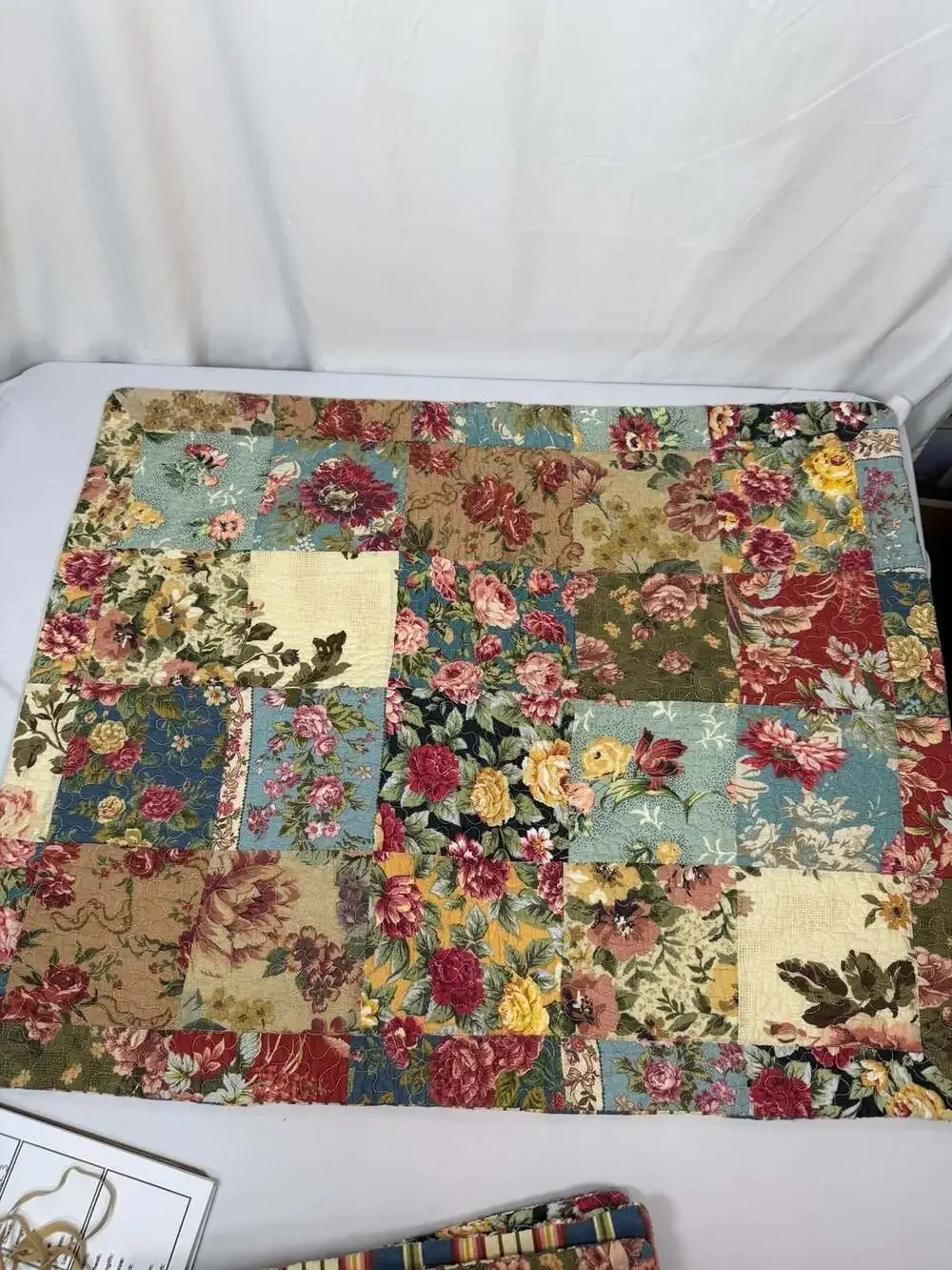 Greenland Home Floral Patchwork Quilt Pillow Sham Pillowcase Set of 2